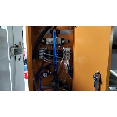 Automatic high frequency machine manipulator failure